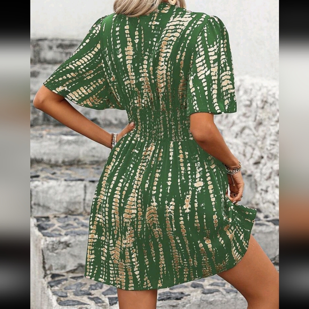 SHEIN Green and Gold Midi Dress NWOT - Picture 2 of 7